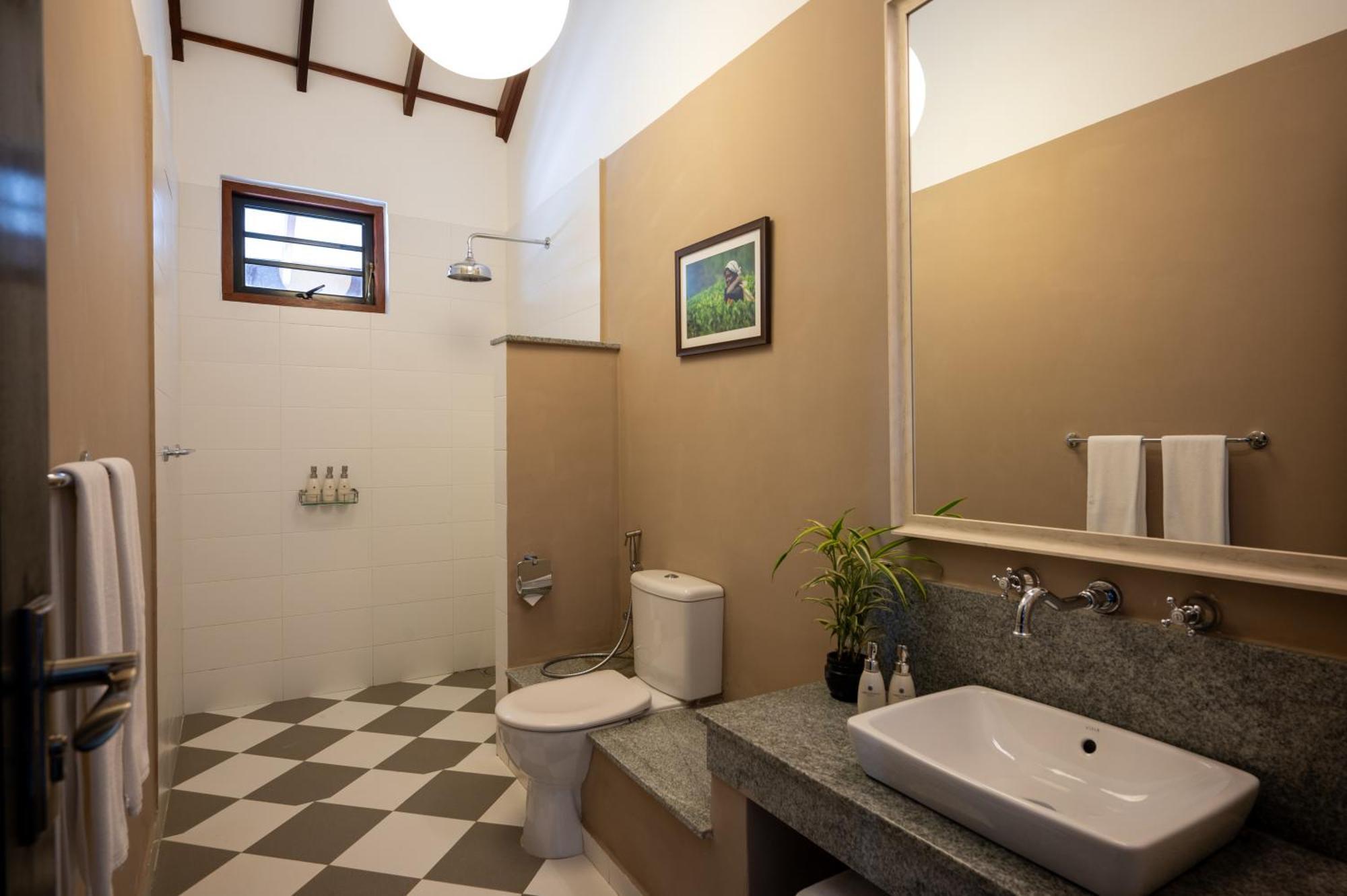 Camellia Hills Hotel Hatton Bagian luar foto